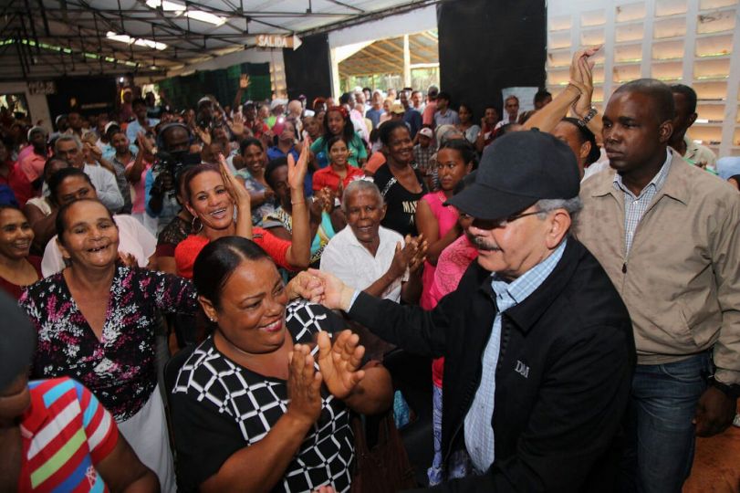 Danilo escucha a productores de jengibre orgánico en Samaná; respalda aumentar producción