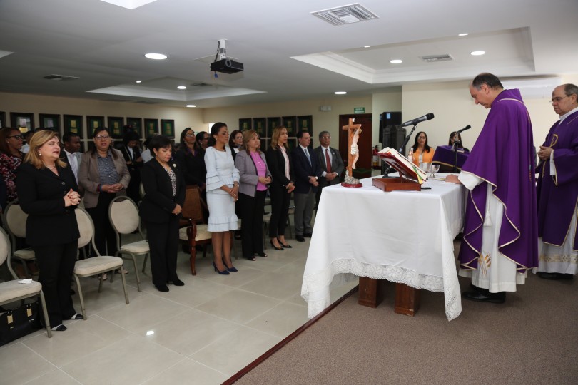 DPD celebra misa de “Miércoles de Ceniza” en el inicio de la Cuaresma