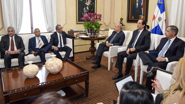 Reunión en Palacio Nacional, Comité Fiduciario Ciudad Juan Bosch  