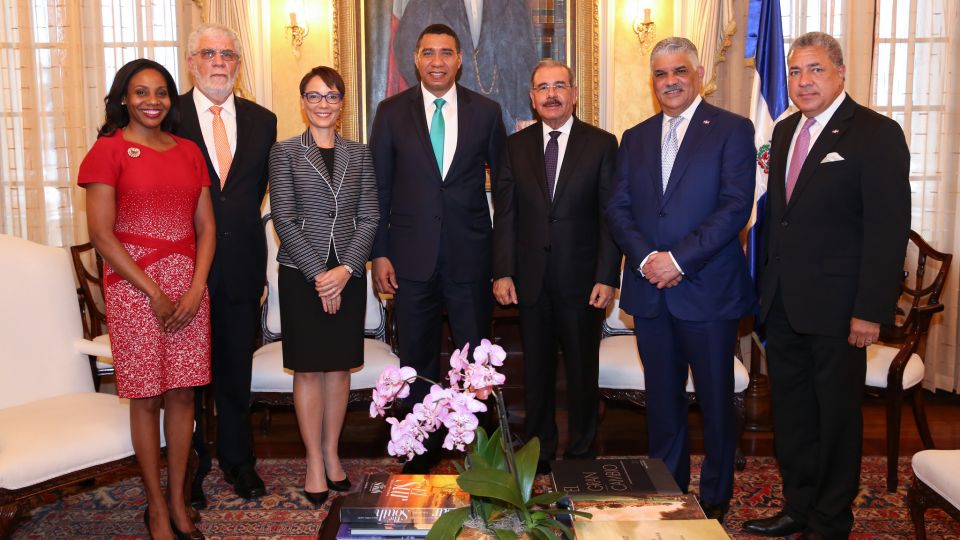 Presidente Danilo Medina y primer ministro de Jamaica, Andrew Holness