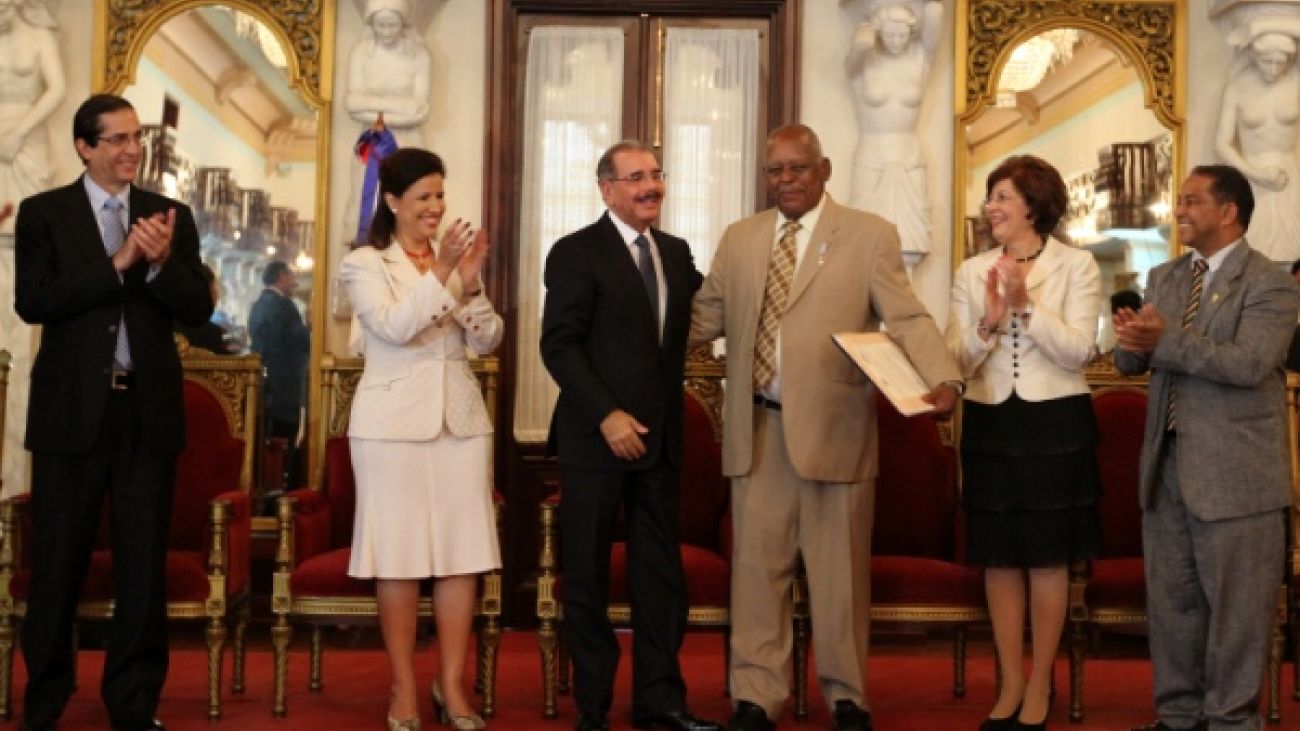 Entrega de Premio Nacional de Periodismo 