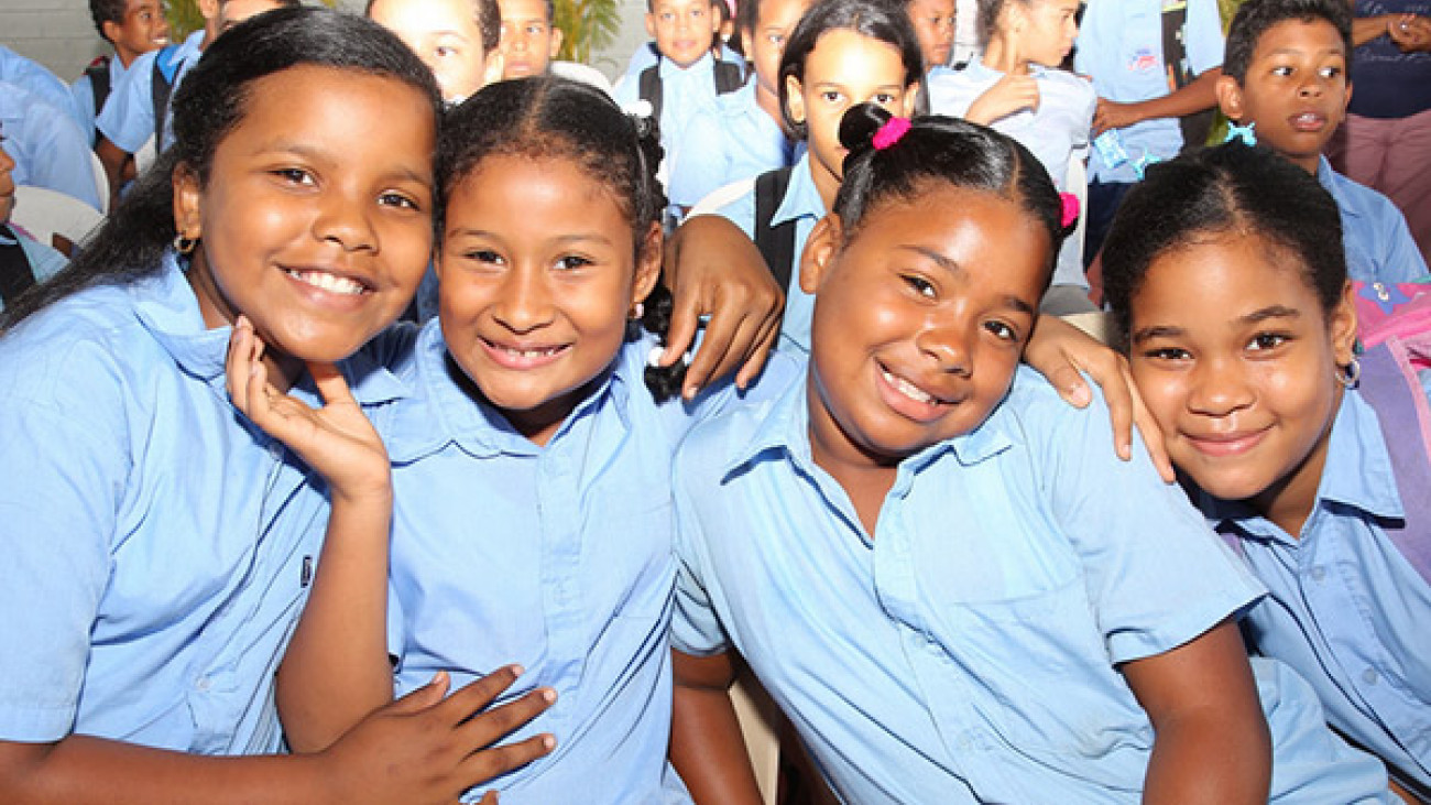 Niñas de la Jornada Escolar Extendida