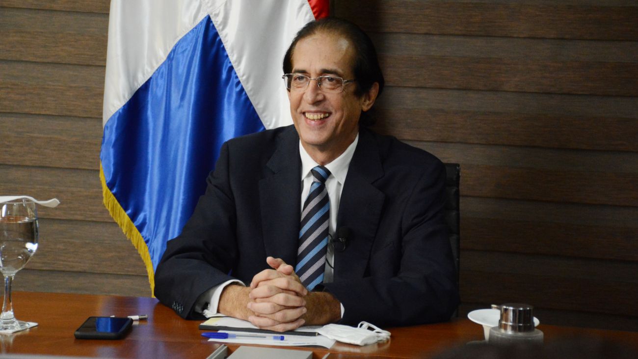 Ministro de la Presidencia, Gustavo Montalvo