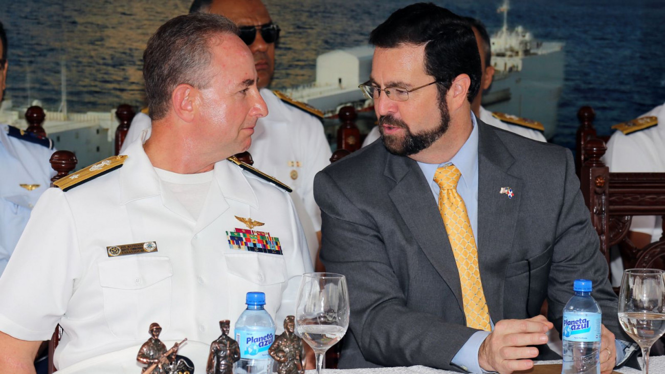 Buque Hospital USNS COMFORT