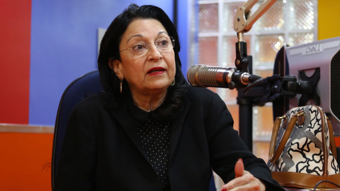 Rosa Rita Alvarez.