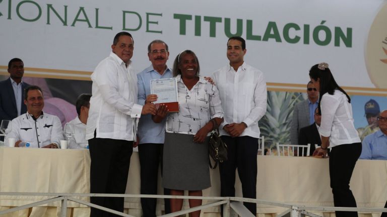 Titulación de tierra