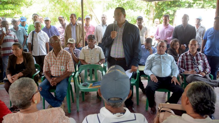 Comisión se reúne con productores de Río San Juan; da seguimiento a Visita Sorpresa