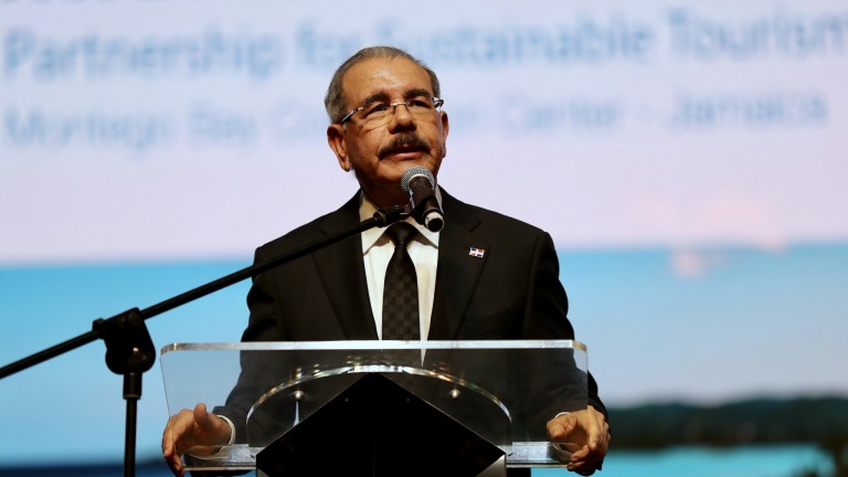 Danilo propone agenda de trabajo nacional, regional y mundial para avanzar hacia futuro del turismo