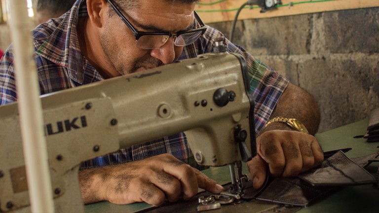  hombre trabajando