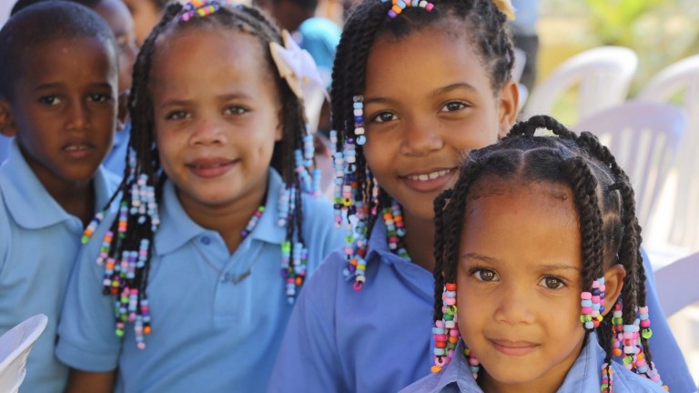 Villa Hermosa, La Romana: Danilo entrega tres escuelas para 2, 730 alumnos; dispone inicio construcción Hospital Municipal