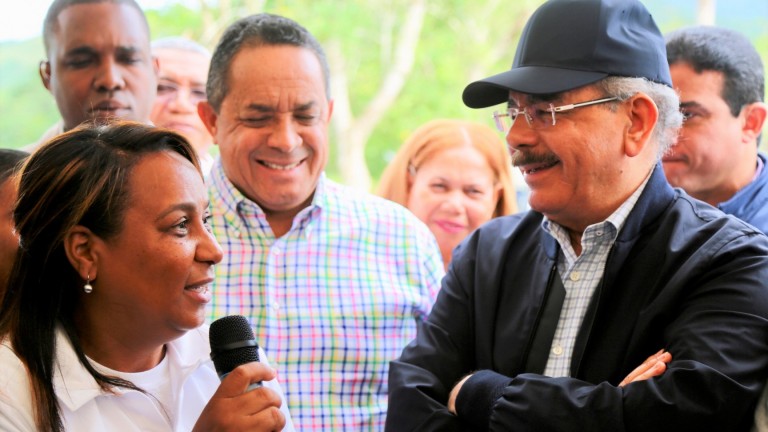 DM en Visita Sorpresa en Villa Altagracia