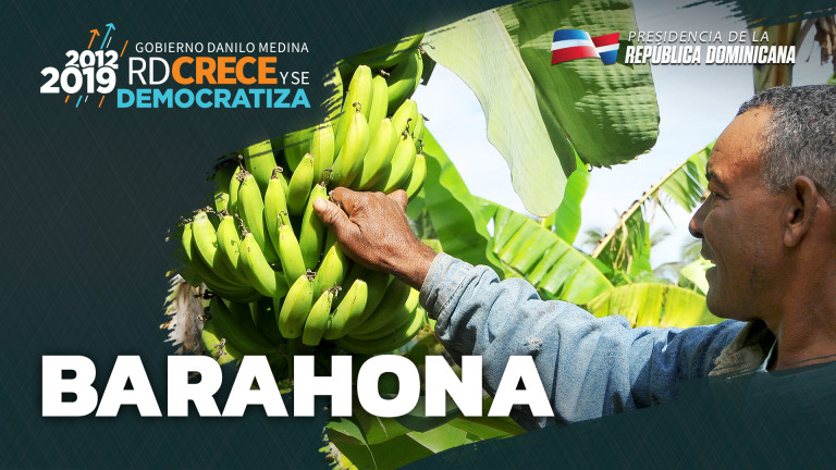 Barahoneros demuestran protección medio ambiente y desarrollo de la gente van de la mano. Siembran más de 10 millones de plantas en 7 años