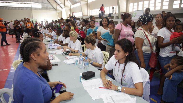 Médicos del DPD brindan servicio a ciudadanos y ciudadanas de Jimaní