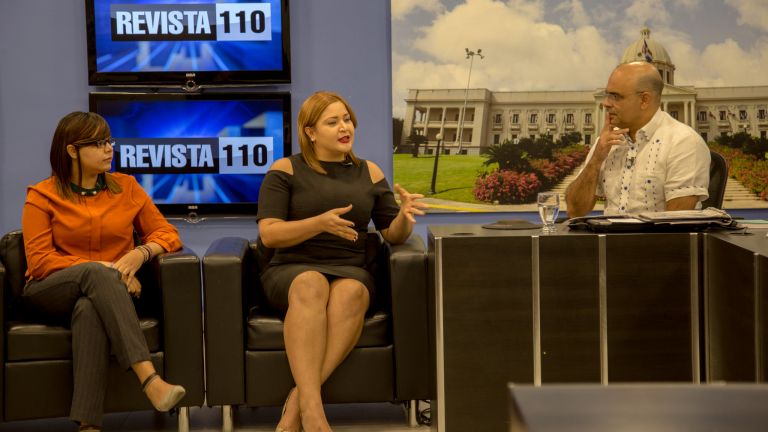 Paola Chaljub y Chia Martínez en Revista 110 