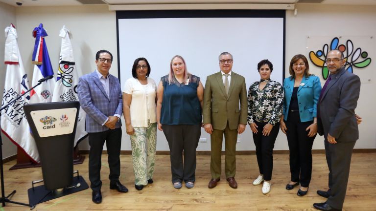 Ejecutivos del CAID deja en funcionamiento Clínica de Espasticidad y Distonía 