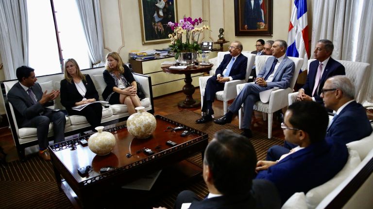 Inversionistas estadounidenses en Palacio Nacional 
