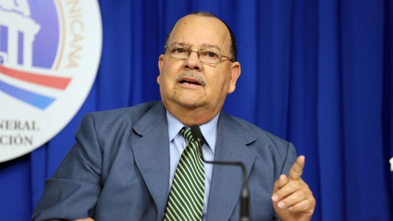 Carlos Segura Foster.