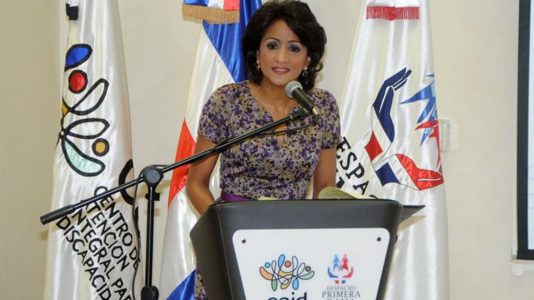 Primera Dama Cándida Montilla de Medina