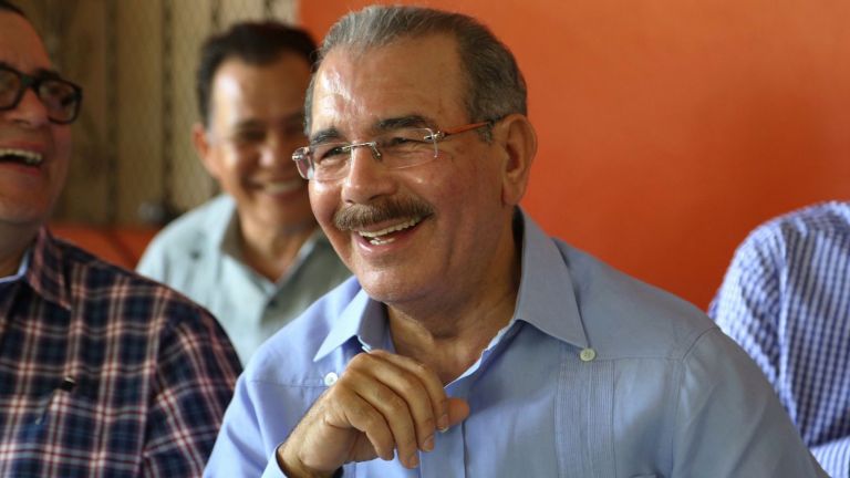 Danilo Medina en el campo