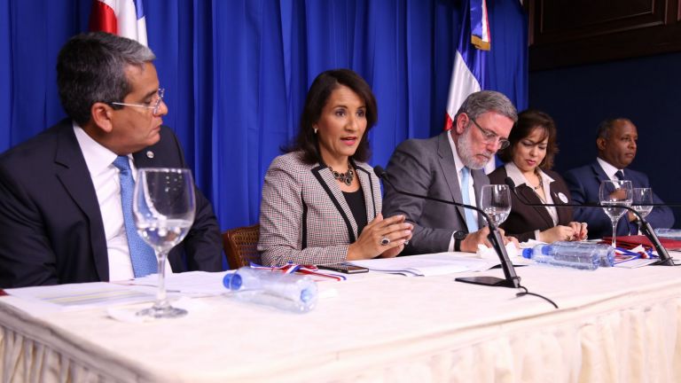 Encuentro con los medios