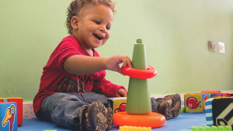 Niño en estancia infantil