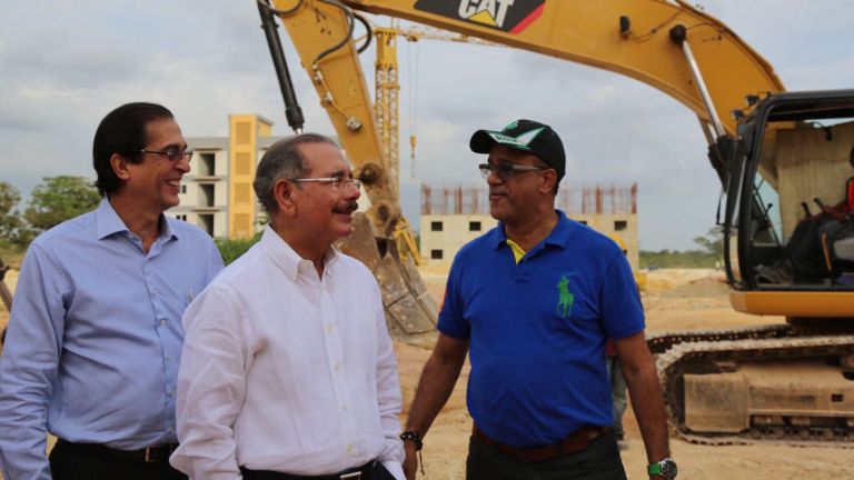 VISITA A ciudad JUAN bOSCH