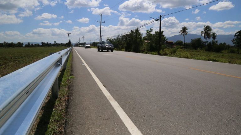 Obras viales, de electrificación y de riego para la gente de San Juan.