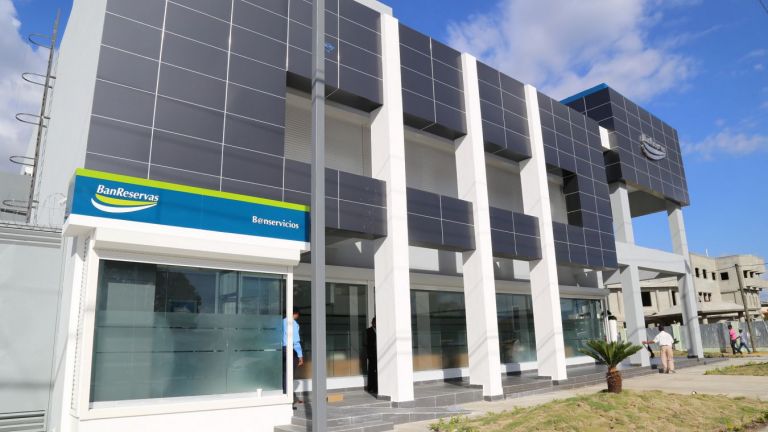 Sanjuaneros recibirán más y mejores servicios con nueva oficina de Banreservas.