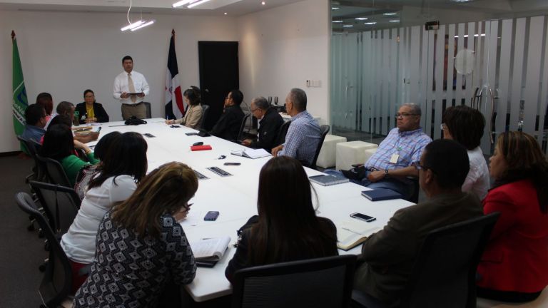 Directivos del SNS runidos