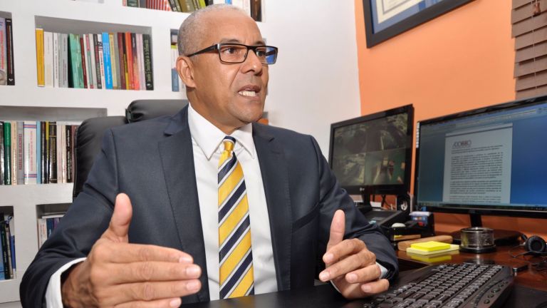 Julio Cesar de la Rosa Tiburcio, presidente  Alianza Dominicana contra la Corrupción (ADOCCO)