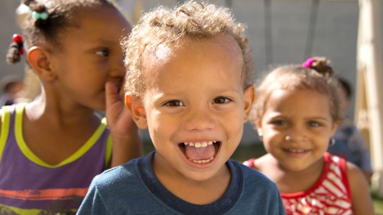 NIÑOS beneficiarios