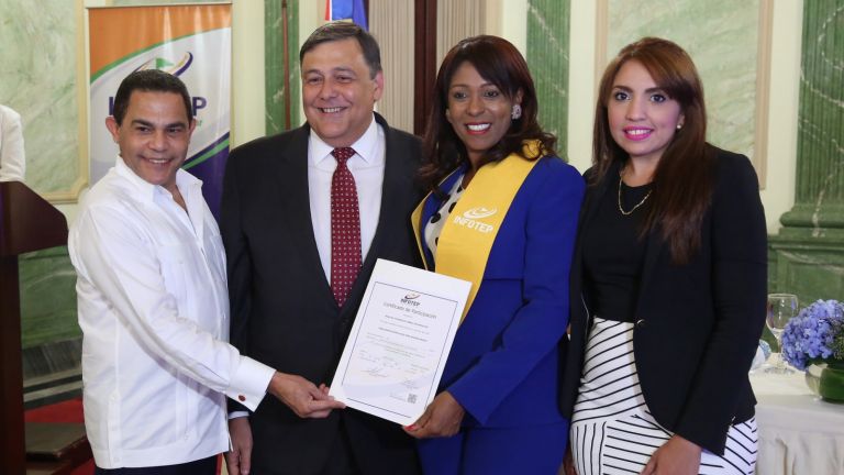 74 servidores públicos fueron entrenados en habilidades gerenciales por INFOTEP
