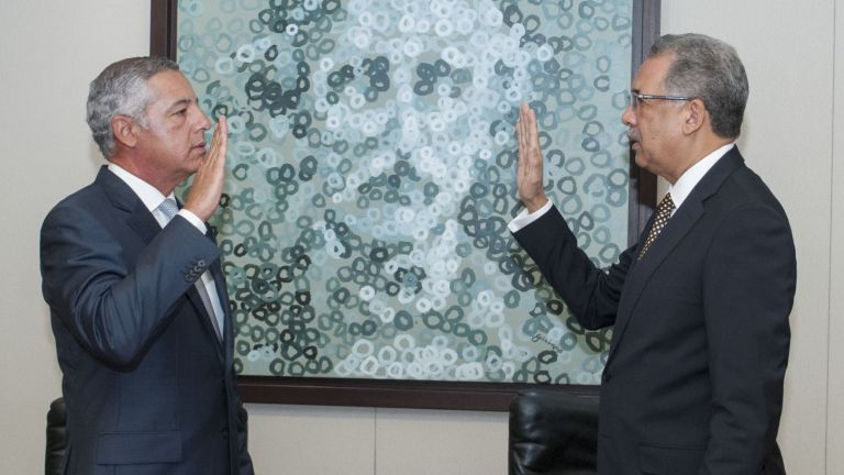 Simón Lizardo Mézquita junto a  Enrique Ramírez Paniagua