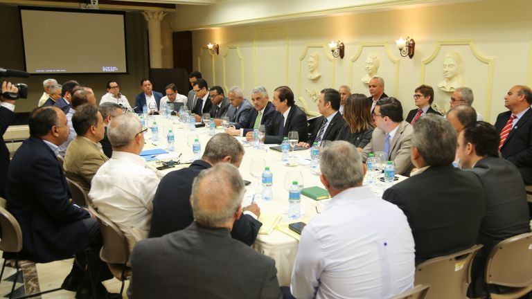 Reunión de productores en el Palacio Nacional 