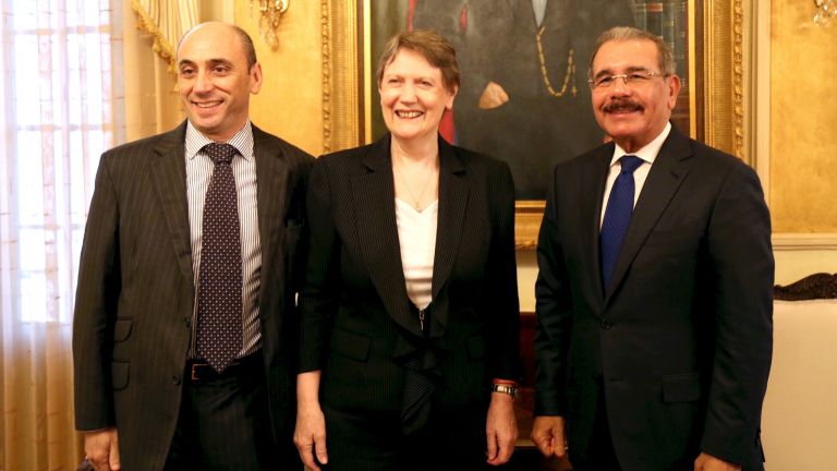 Helen Clark y Danilo Medina 