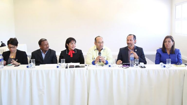 Coordinadora técnica del Despacho de la Primera Dama, Martha Rodríguez, encabeza encuentro