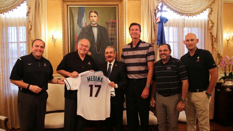 Danilo Medina y Randy Johnson